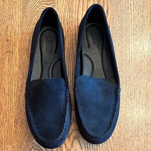 Born Women's Black Moccasins